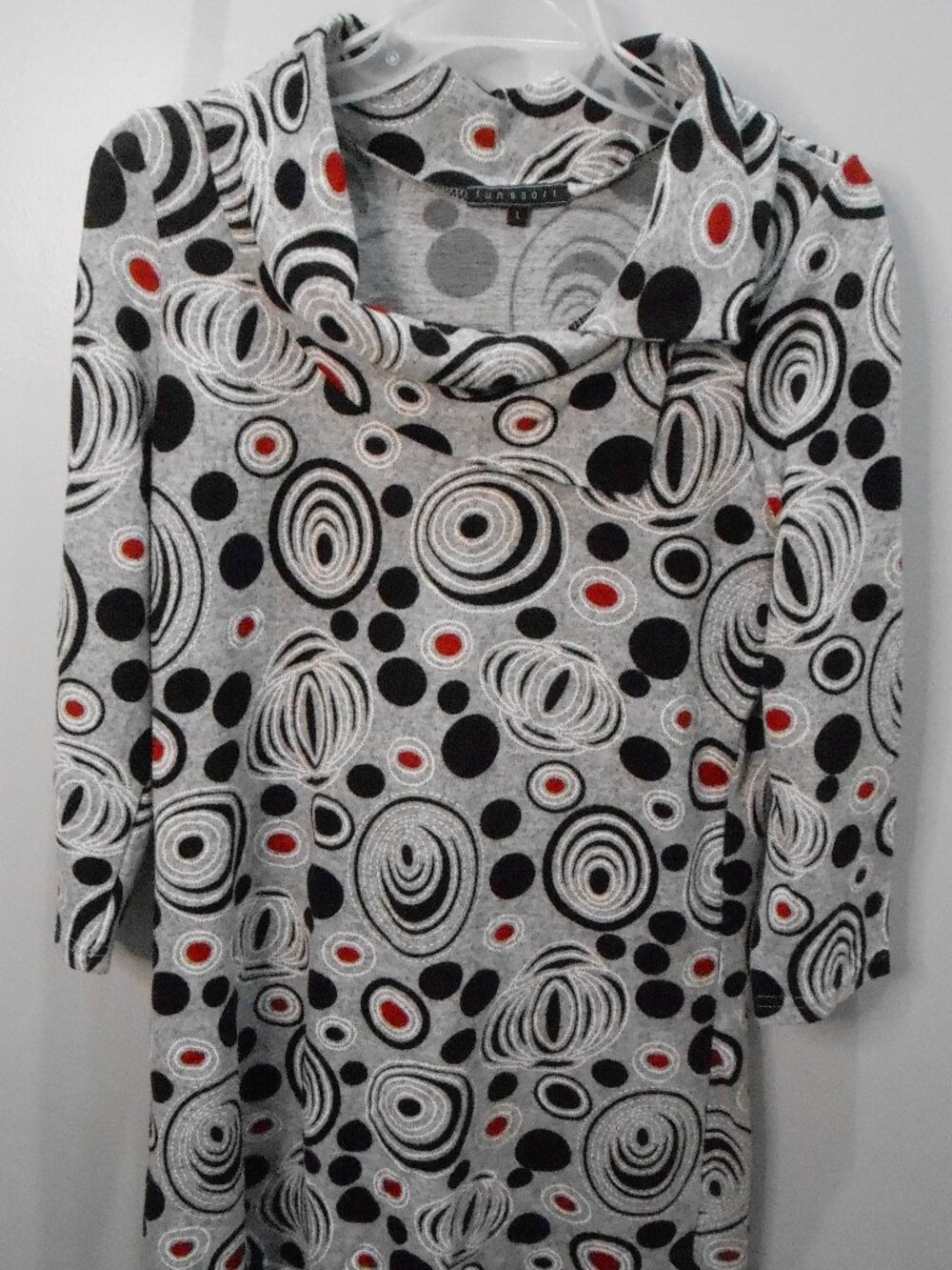 Funsport Women's Gray Black Red & White Geometric Collared Sweater Mini Dress-Lg
